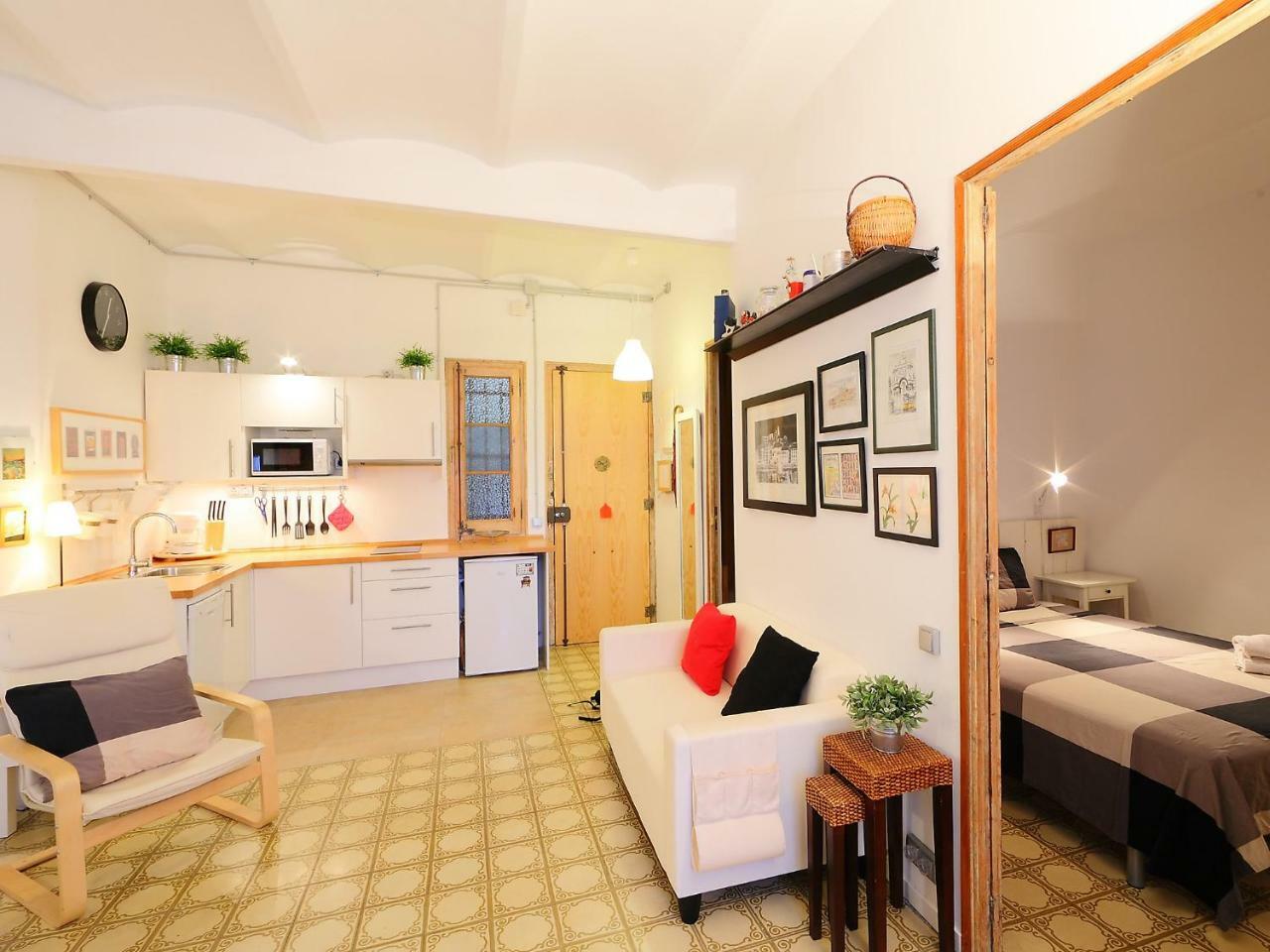 Apartment Eixample Dret Valencia - Cartagena By Interhome バルセロナ エクステリア 写真